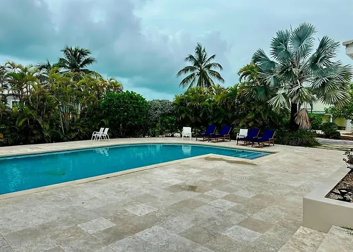 Seabreeze Villa